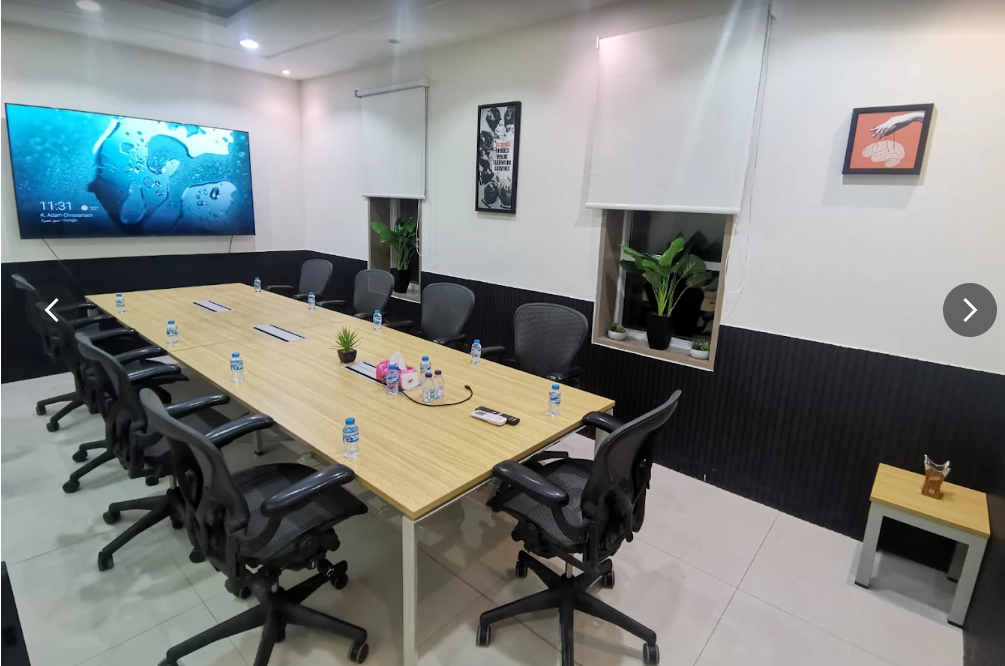 RM Golden meeting room