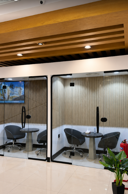 RM Golden private meeting and work rooms